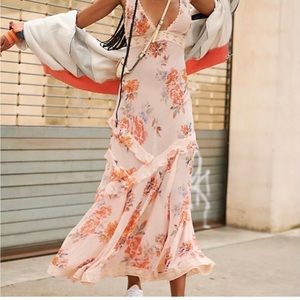 Free People Stay Awhile Maxi Dress In Peach Large
